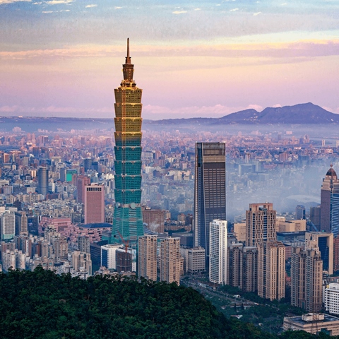 article-banner-在台北 101 觀景台留下紀念｜ACCUPAI 即時雲攝影為你捕捉幸福的瞬間