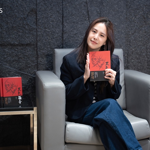 article-banner-黃小柔專訪｜《黑色福音》與「美業行銷趨勢年會」的深度對談