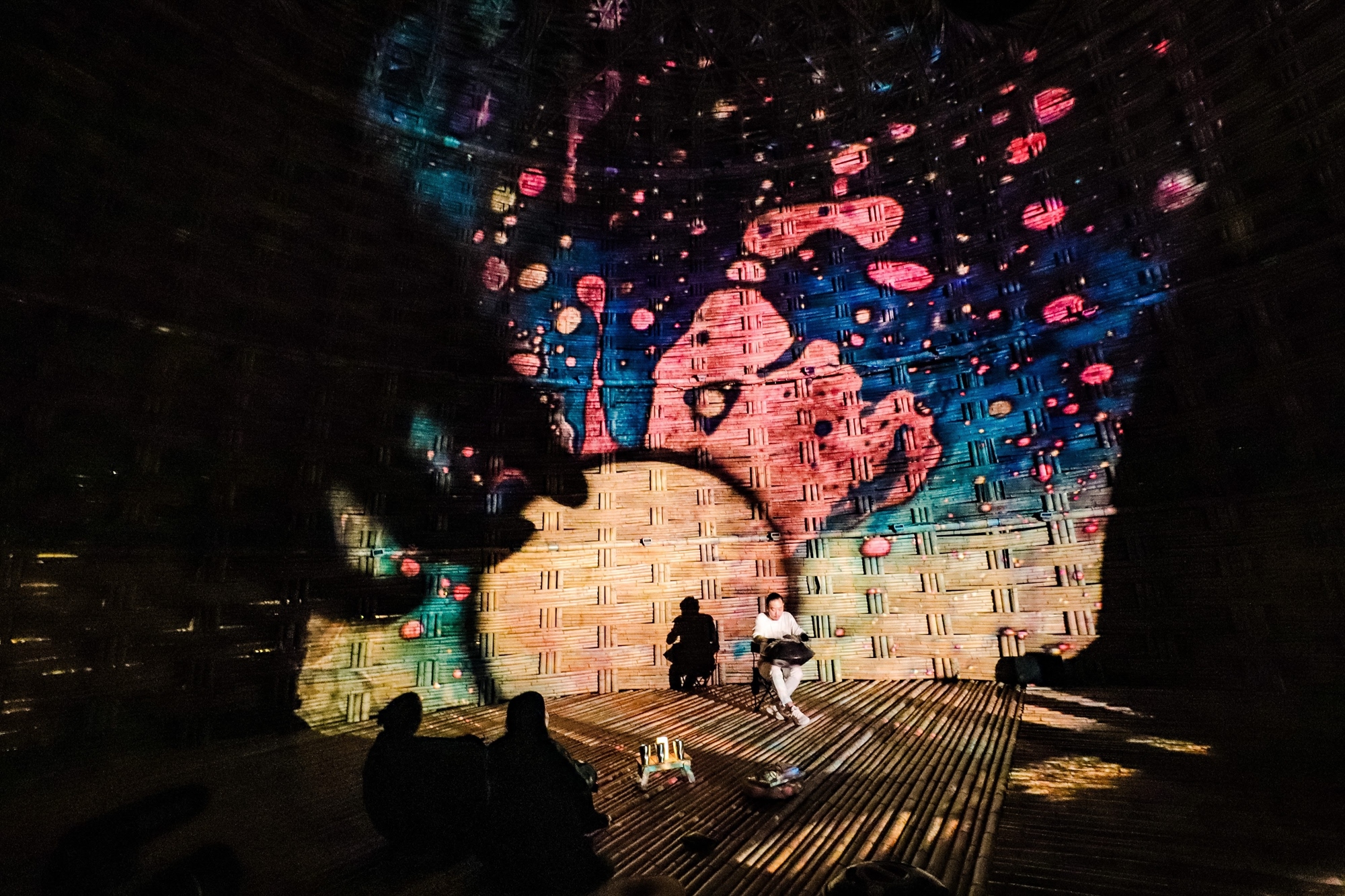 優人神鼓山上劇場《域》夜間環境演出