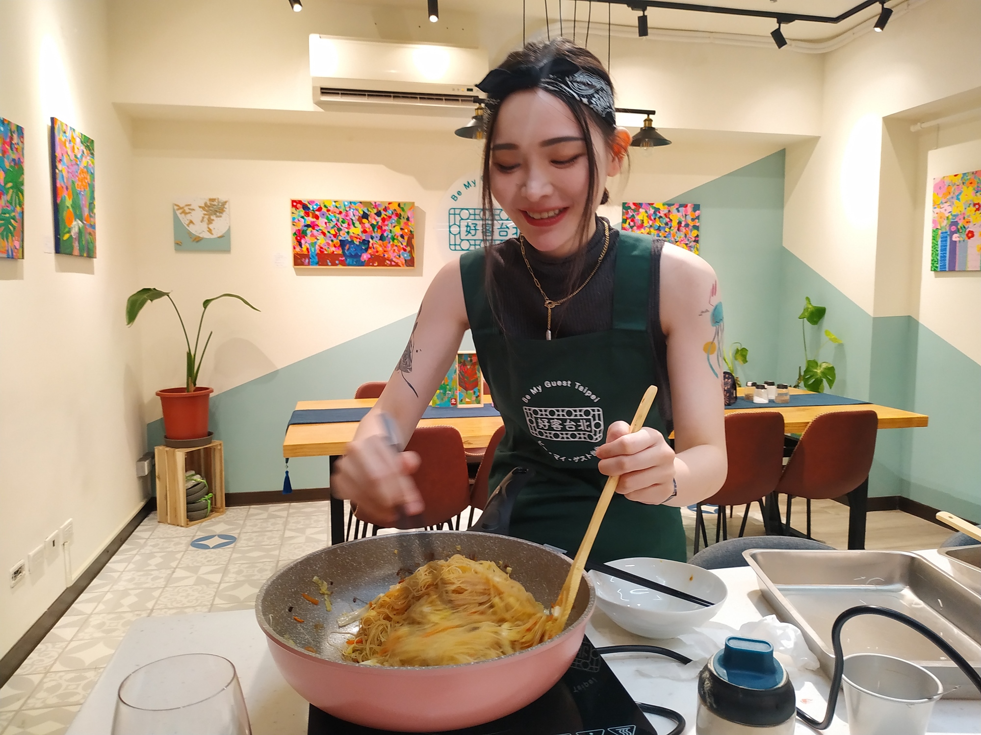 私人包場烹飪課-炒米粉與酒家菜之魷魚螺肉蒜