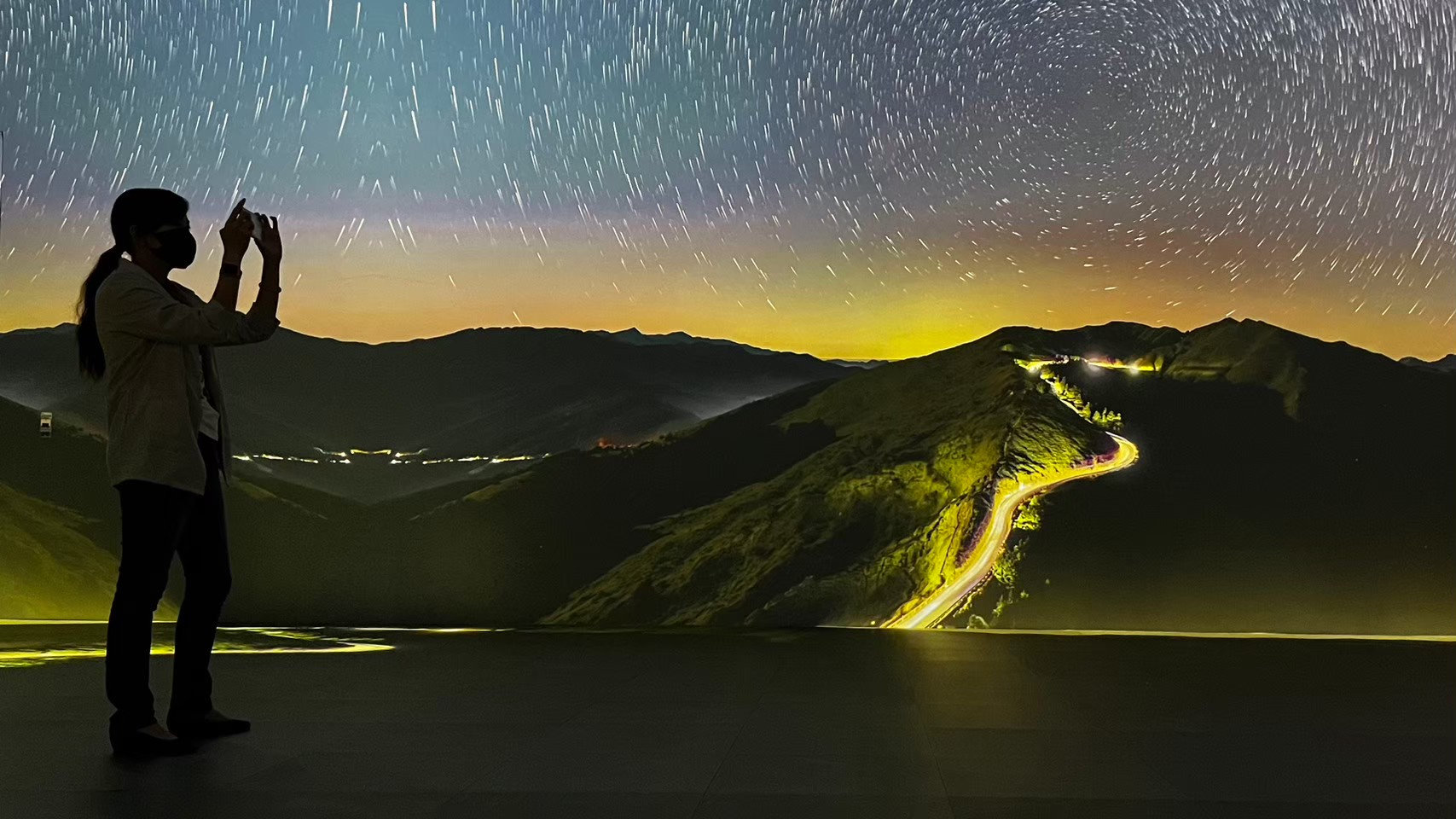 《絕美之島-縮時台灣映像誌》合歡尖山_馮業輝拍攝