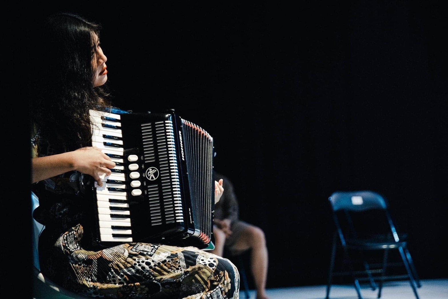 自由作曲家/探戈樂團Ognat Tango團長與樂團首席王絲涵Winnie Wang