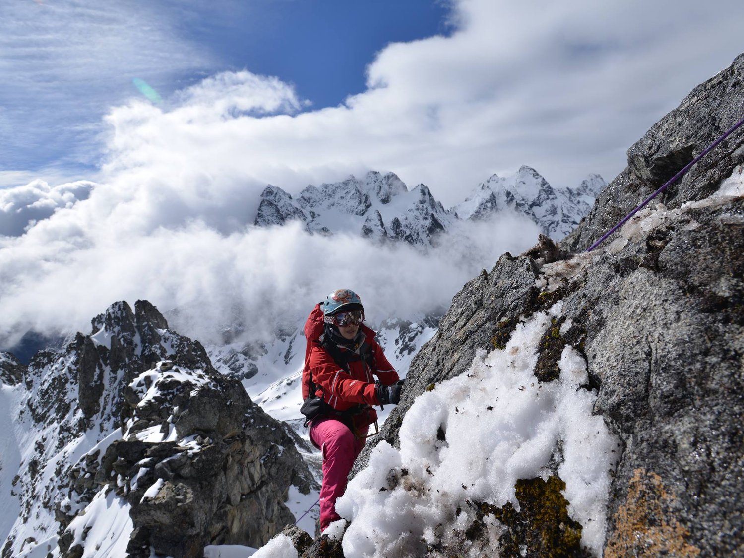 對詹喬愉來說，登山就像打電動，在挑戰大魔王之前，必須經過嚴苛的訓練和大量的技能學習。照片提供：詹喬愉