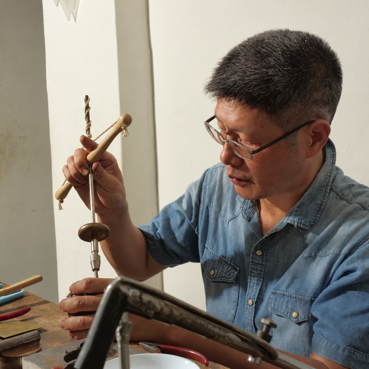 鑲嵌玻璃場次人物照片