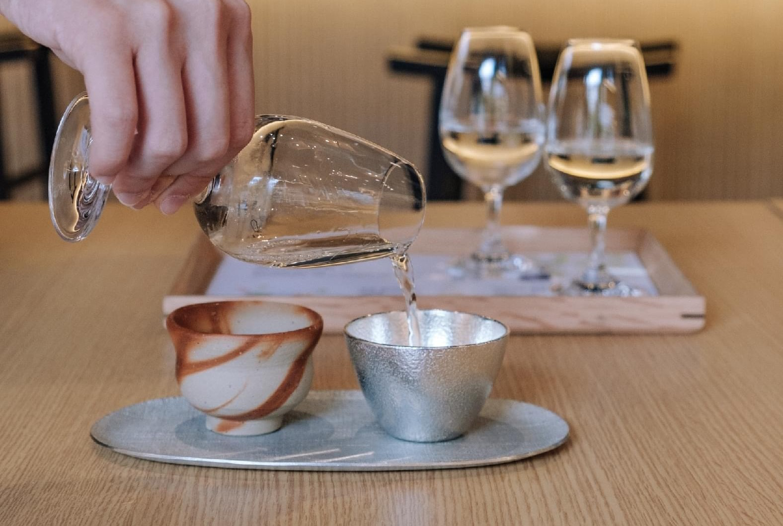 能作錫杯與備前燒品飲比較