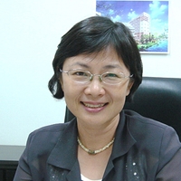 清大謝小芩學務長