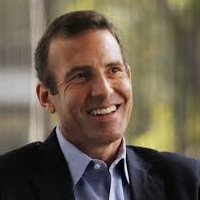 Larry Augustin