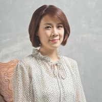 Monica 張祐語 老師