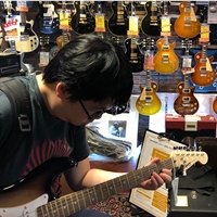 黃慈霖 Tzu-Lin Huang