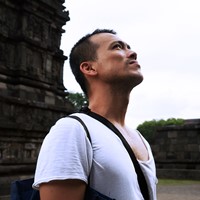 陳武康 (Wu-Kang Chen)