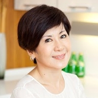 陳月卿 癌症關懷基金會董事長