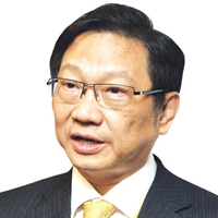 台灣證券交易所公司副總經理 黃乃寬