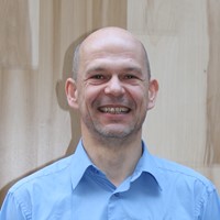 羅曼 區波拉 (Roman Szypura)