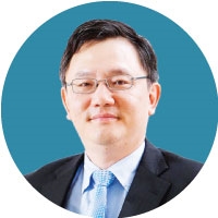 錢經武