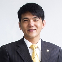 永慶房屋  部經理  謝志傑