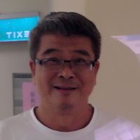 主持人: 胡哲生