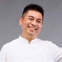 覺隱 老師