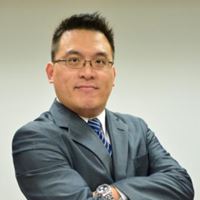 何在群(小馬) 老師