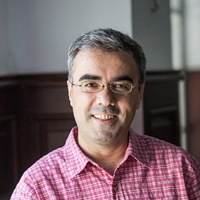 初雅士（Osman）