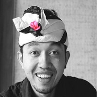 Komang Tri Darmaja