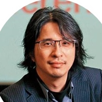 台大電機系副教授 葉丙成