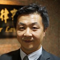 呂秋遠