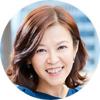 8月客座講師 何虹