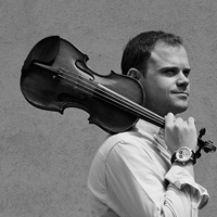 狄米奇卡拉康塔斯