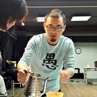 Aarti 穆勒咖啡館店主