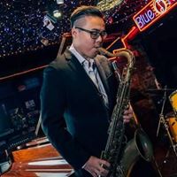 周泰明