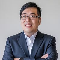 權自強 (Dear John)  老師