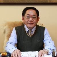 顏明裕