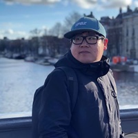 Willie Lee (李仲荃)