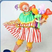 高飛小丑魔術秀