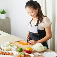 Viola 謝靜儀 老師