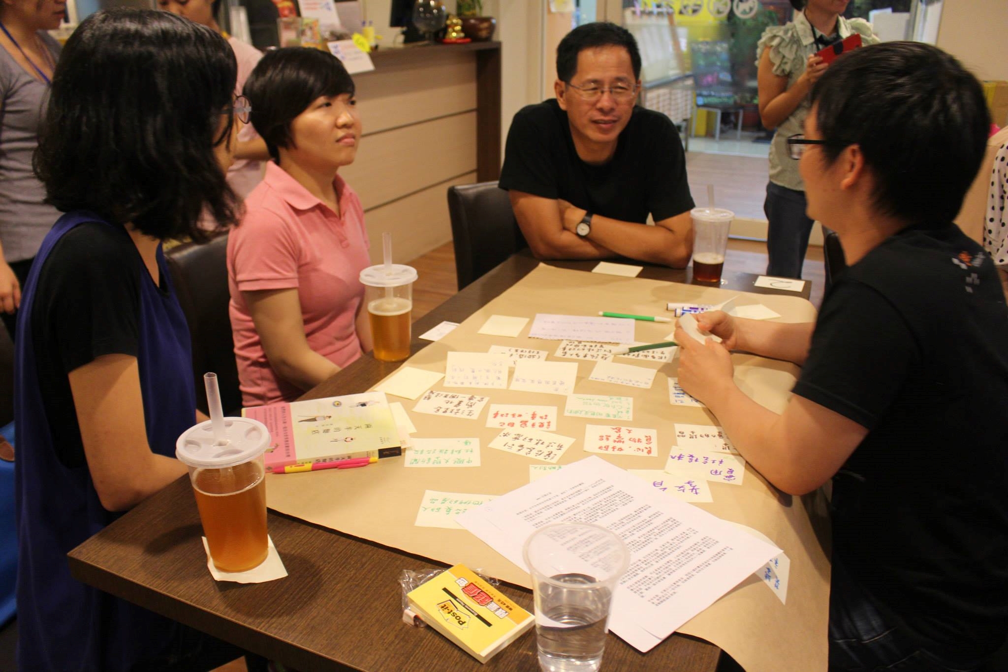 圖為6/18共學咖啡館的圖片，僅供示意