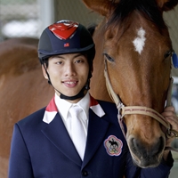 孫育仁 / 台灣首位世界盃的身障馬術參賽選手