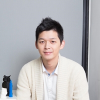 李曜任​Lawrence