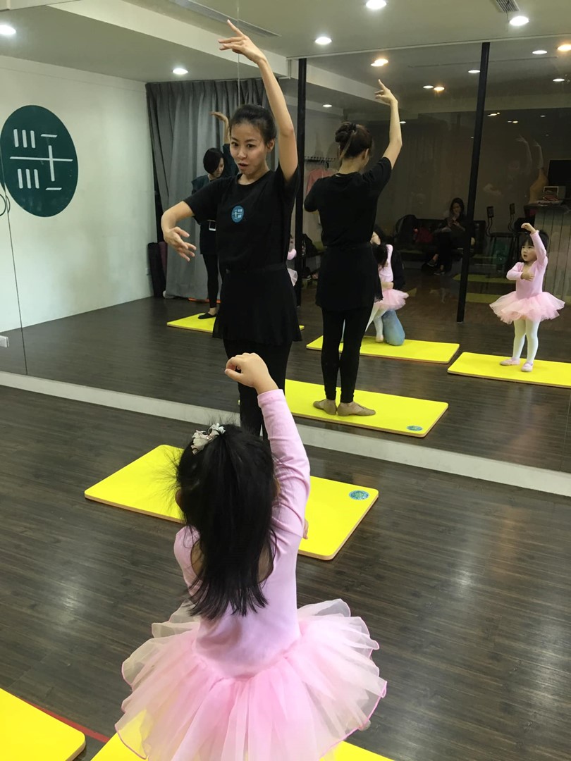 Dance With芭蕾媽咪親子芭蕾律動課程｜ACCUPASS 活動通