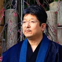 上平梅径