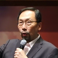 佘日新 逢甲大學跨領域設計學院院長