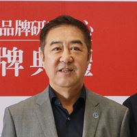 李雄慶