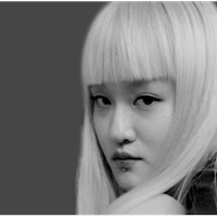 林 粼 莪 · 0 0 2