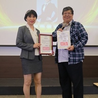 Betty (ㄚ貴)老師