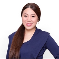 薛閔如  Regina Hsueh