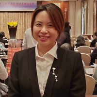 鍾曉伶 高級辦事員