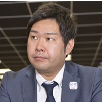 日本最強電信網路商 /望月 謙 