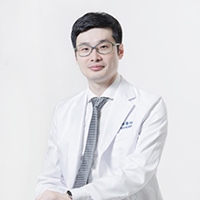 王呈瑋 醫師