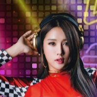 DJ Victoria