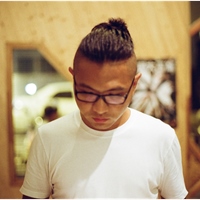 黃世華（晁一）